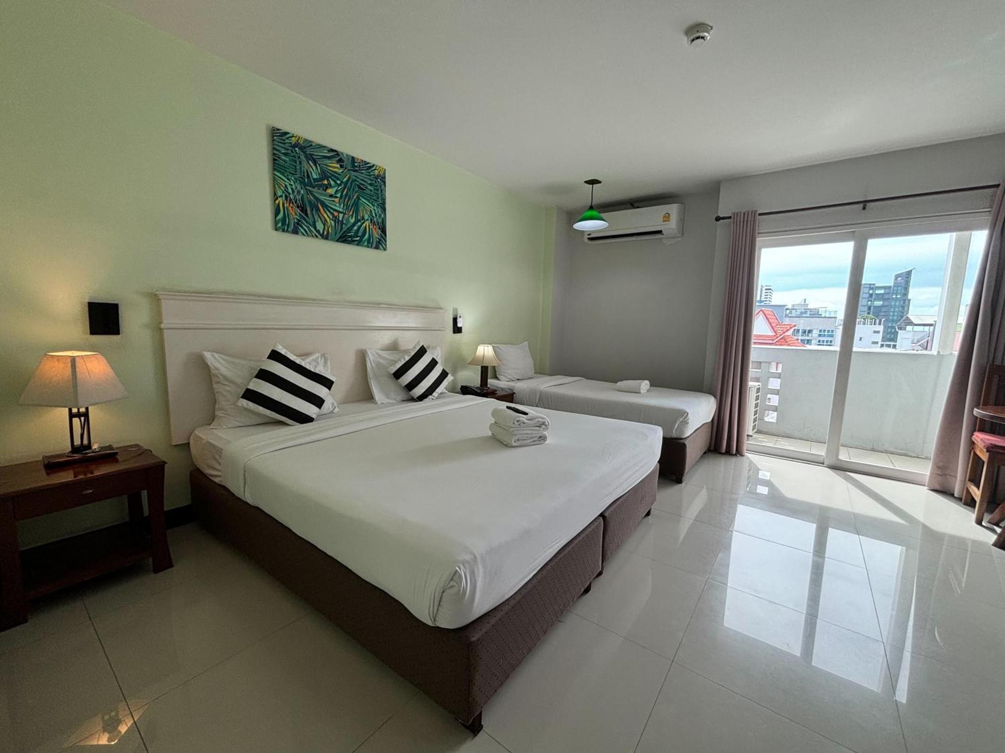 Hotel Sutus Court 1 Pattaya Exteriér fotografie