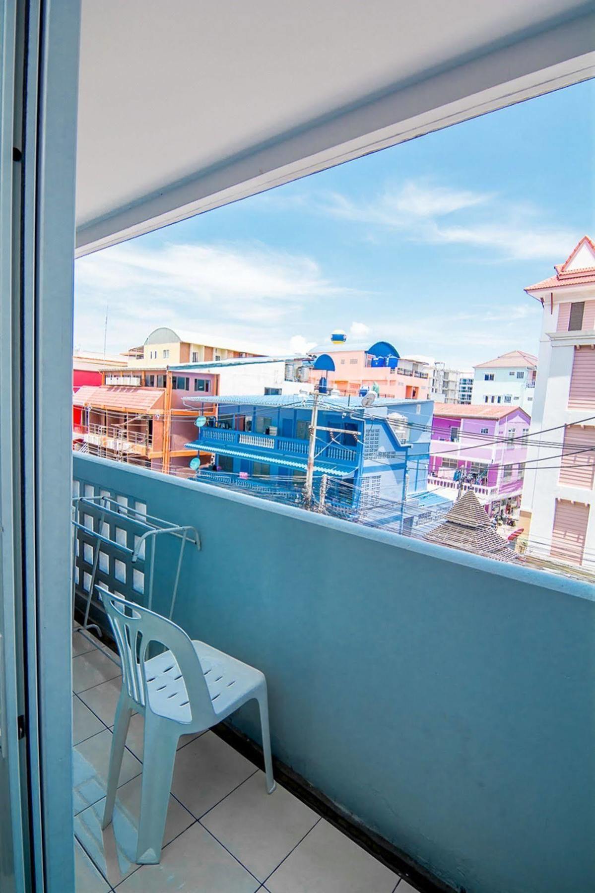 Hotel Sutus Court 1 Pattaya Exteriér fotografie
