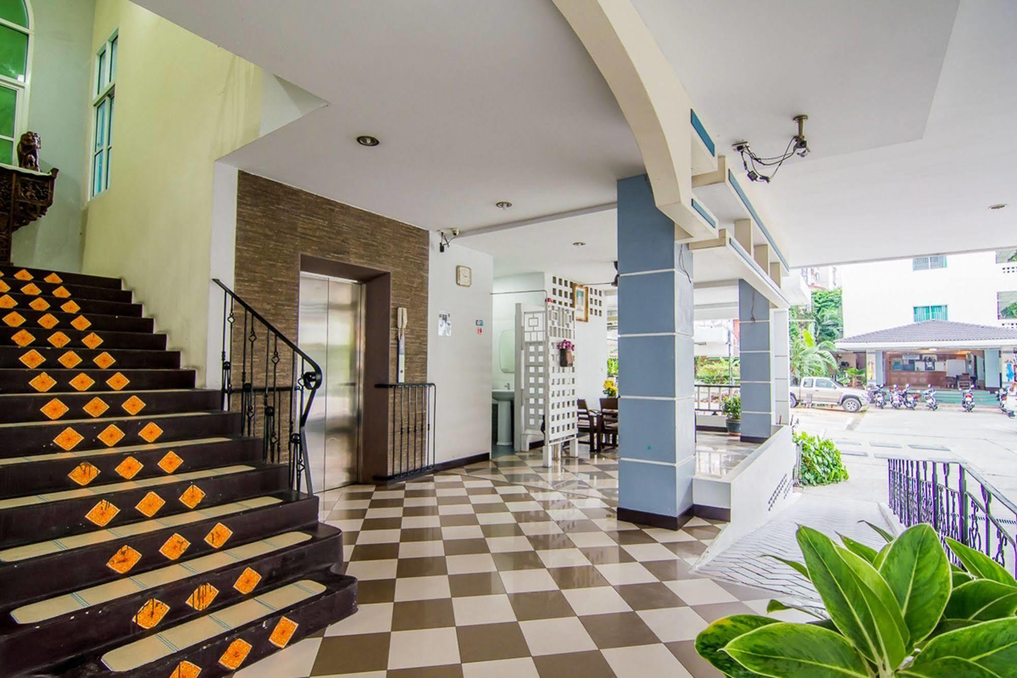 Hotel Sutus Court 1 Pattaya Exteriér fotografie